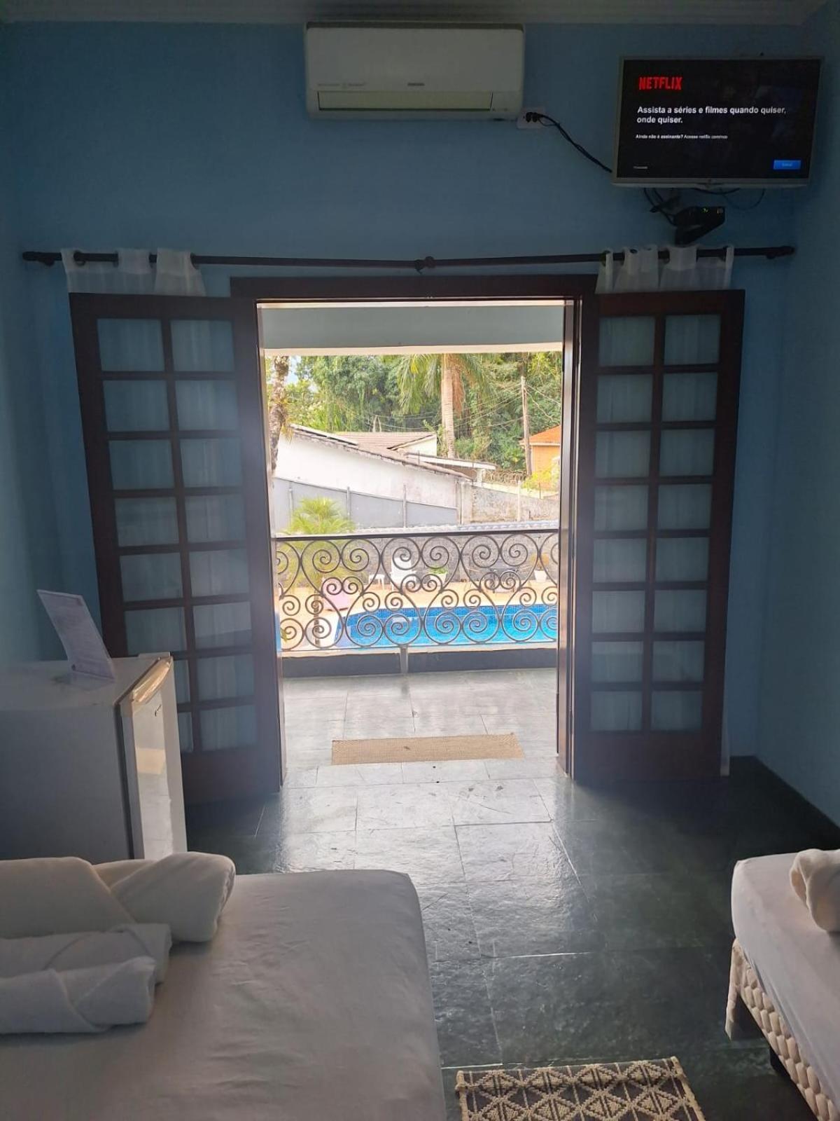Pousada Lara Mar - Tabatinga - Ubatuba Buitenkant foto